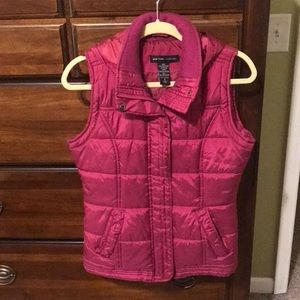 Women’s NY&Co puffer vest Small